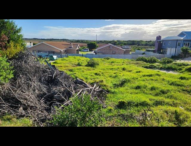 LAND FOR SALE IN PARADISE BEACH